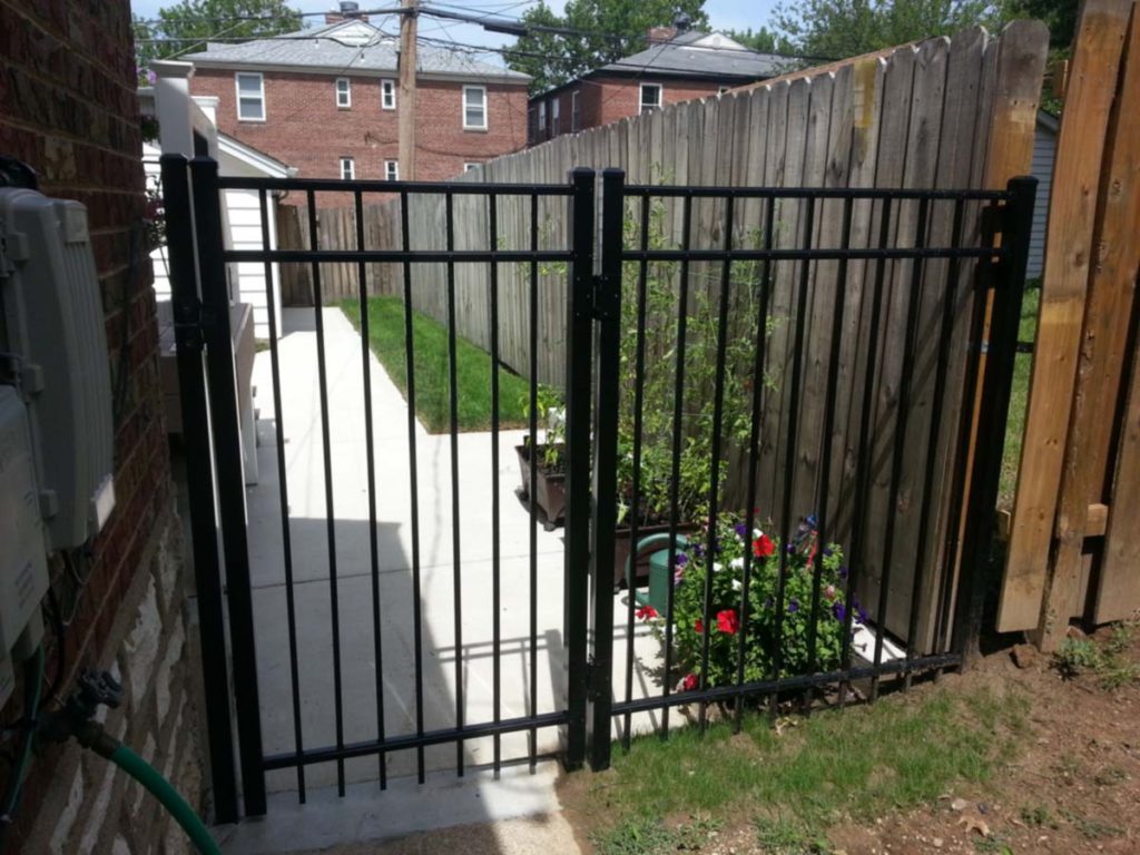 Aluminum Fence Artistic Decks St. Louis